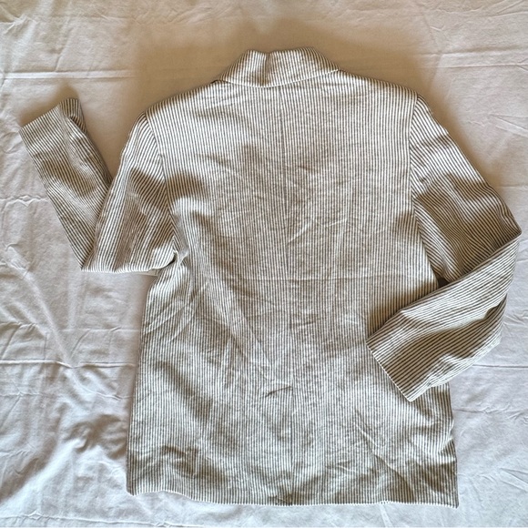 NWT - Old Navy Women's Size MEDIUM Pinstripe Blazer - Navy & Cream - Picture 2 of 13